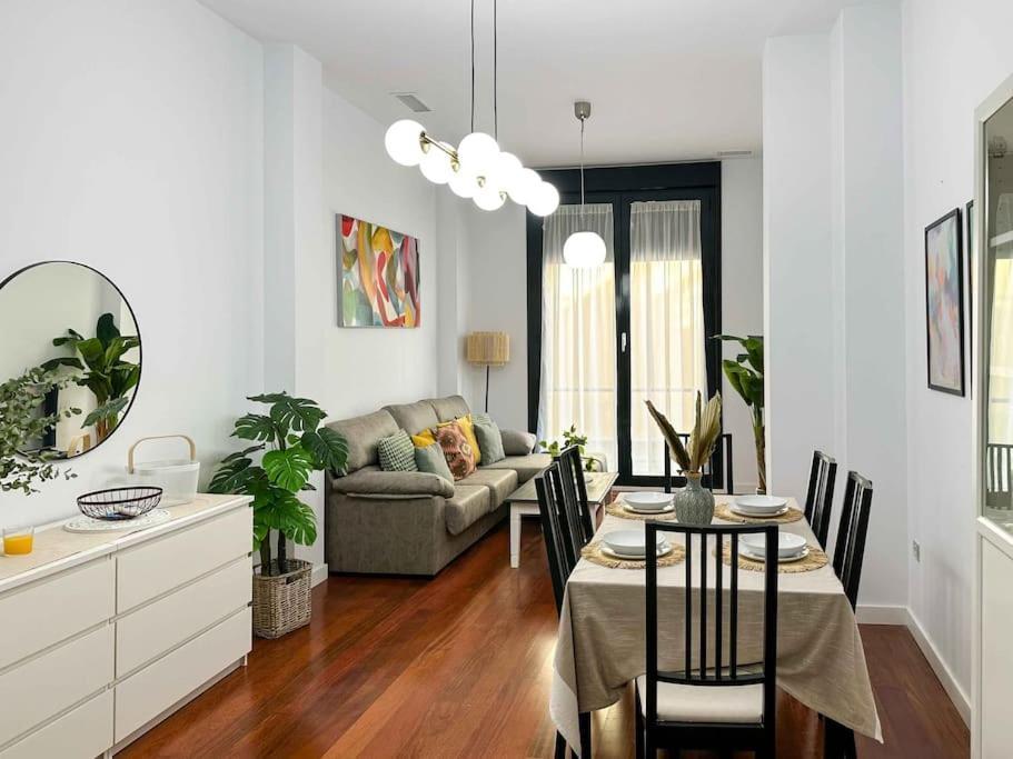 Casa Najera. Elegancia Y Amplitud En Pleno Centro. Apartment Alicante